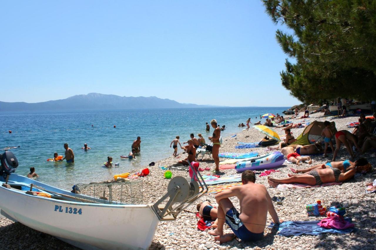 Apartments By The Sea Brist, Makarska - 11078 Buitenkant foto