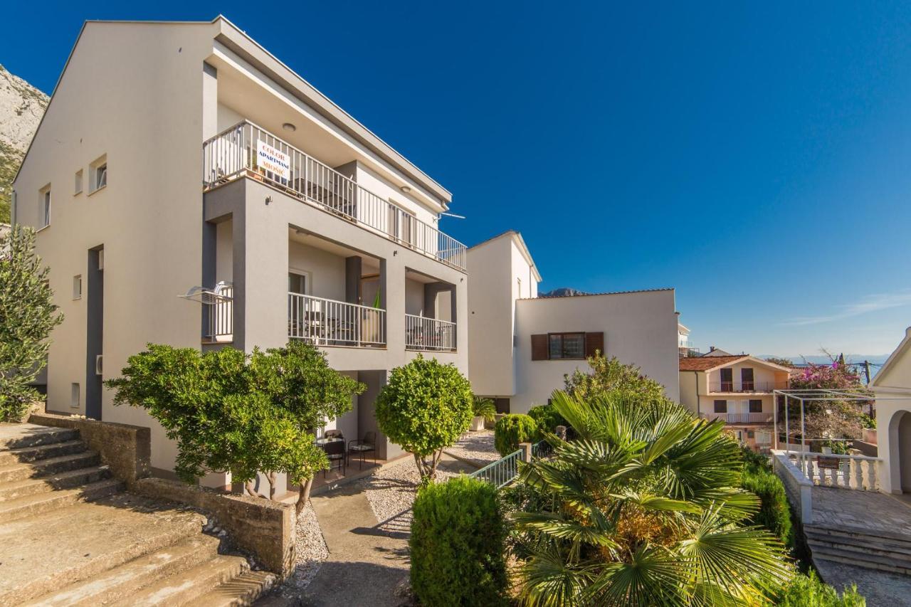 Apartments By The Sea Brist, Makarska - 11078 Buitenkant foto