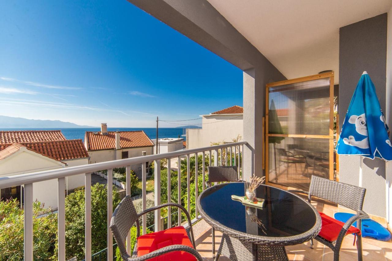 Apartments By The Sea Brist, Makarska - 11078 Buitenkant foto
