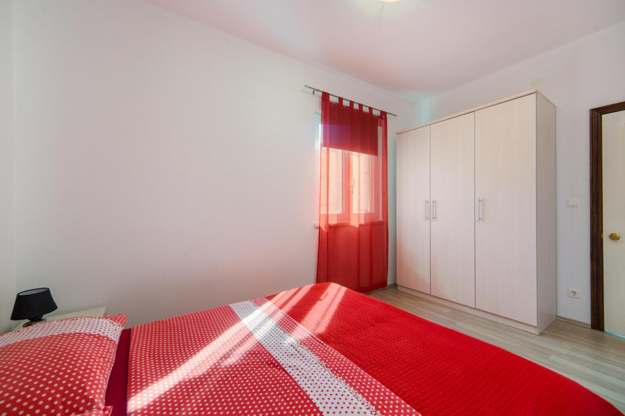 Apartments By The Sea Brist, Makarska - 11078 Kamer foto